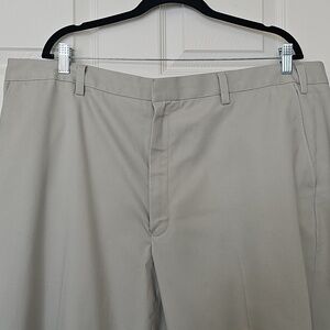 Enro Men's Tan Dress Pants Flat Front No Cuffs 44Wx30L Excellent Shape